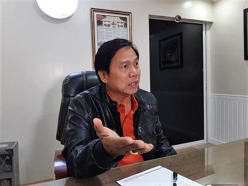 Alkalde ng Pampanga sinuspende matapos ma-entrap sa umano’y P80M ‘kotong’