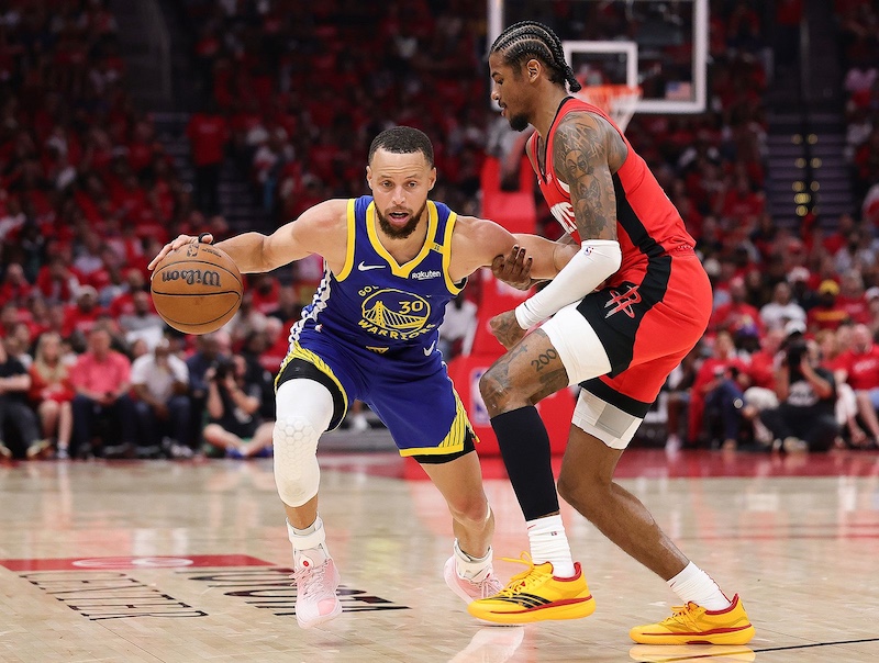 NBA Playoffs: Steph Curry pinangunahan ang Warriors sa game 1 na panalo