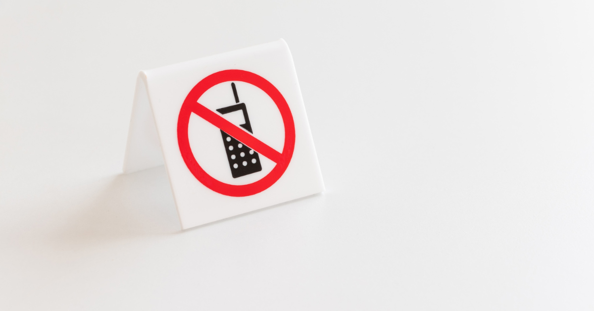 Student fined after phone rings in Sandiganbayan trial on Zaldy Co