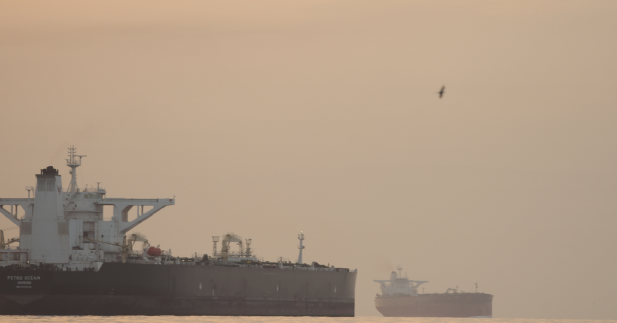 US Navy seizes Iranian ship — Tensions spike in Gulf of Oman