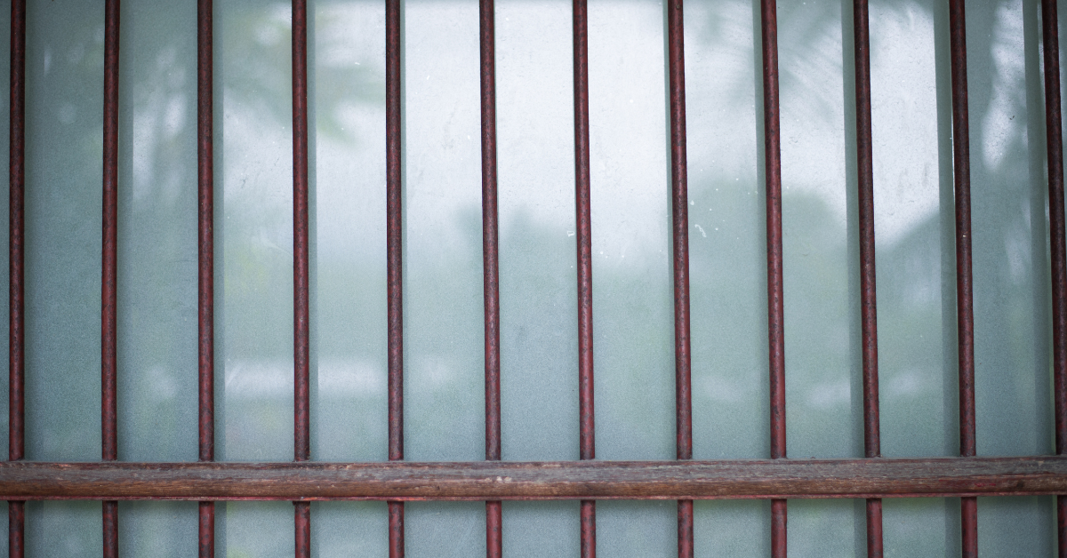 2 Vietnamese arestado sa Makati dahil sa ilegal na cosmetic surgery